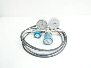 AIRGAS Y11N245B590-AG HIGH PURITY GAS REGULATOR