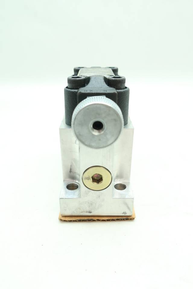 DENISON HYDRAULICS R4V0600311A4200 HYDRAULIC PRESSURE RELIEF VALVE