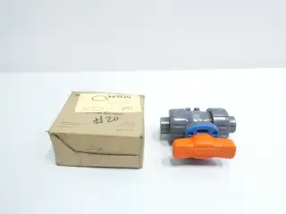 HAYWARD TBH1050ASTE0000 MANUAL PVC BALL VALVE 1/2IN