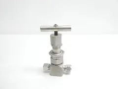HOKE 2811G6Y 2800 SERIES MANUAL TUBE STAINLESS GLOBE NEEDLE VALVE 2500PSI 3/8IN
