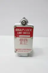 NAMCO EA170-14300 SNAP-LOCK LIMIT SWITCH 480/600V-AC