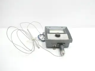 FENWAL 40-102314-102 TEMPERATURE CONTROLLER -20 TO 120F 125-250V-AC