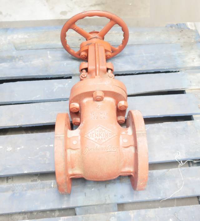 JENKINS 651A MANUAL 125 IRON FLANGED 4IN WEDGE GATE VALVE D658011