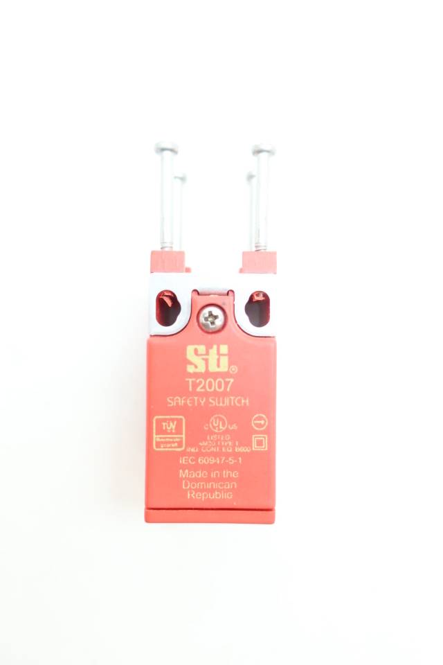 STI T2007-02SM 44521-1060 SAFETY INTERLOCK SWITCH