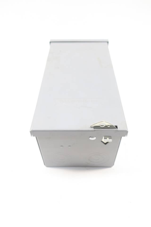 CONNECTICUT ELECTRIC 06000 TYPE 3R DISCONNECT SWITCH 60A 240VAC D596200