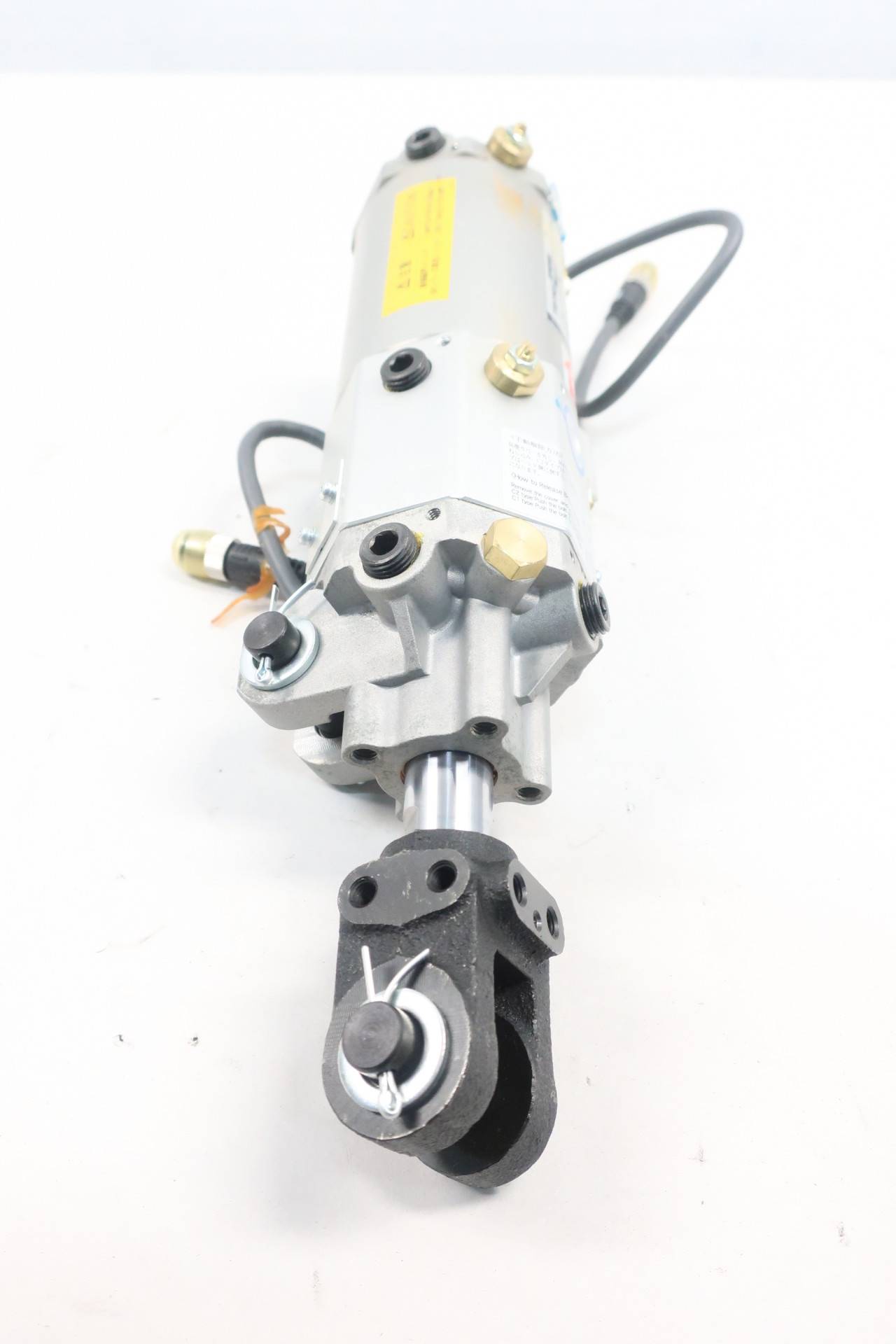 TAIYO CH63B50-YF2-Y CL2MC2 Pneumatic CLAMP Cylinder 63MM 3/8IN 1MPA 30MM TAIYO CH63B50-YF2-Y CL2MC2 Pneumatic CLAMP Cylinder 63MM 3/8IN 1MPA 30MM