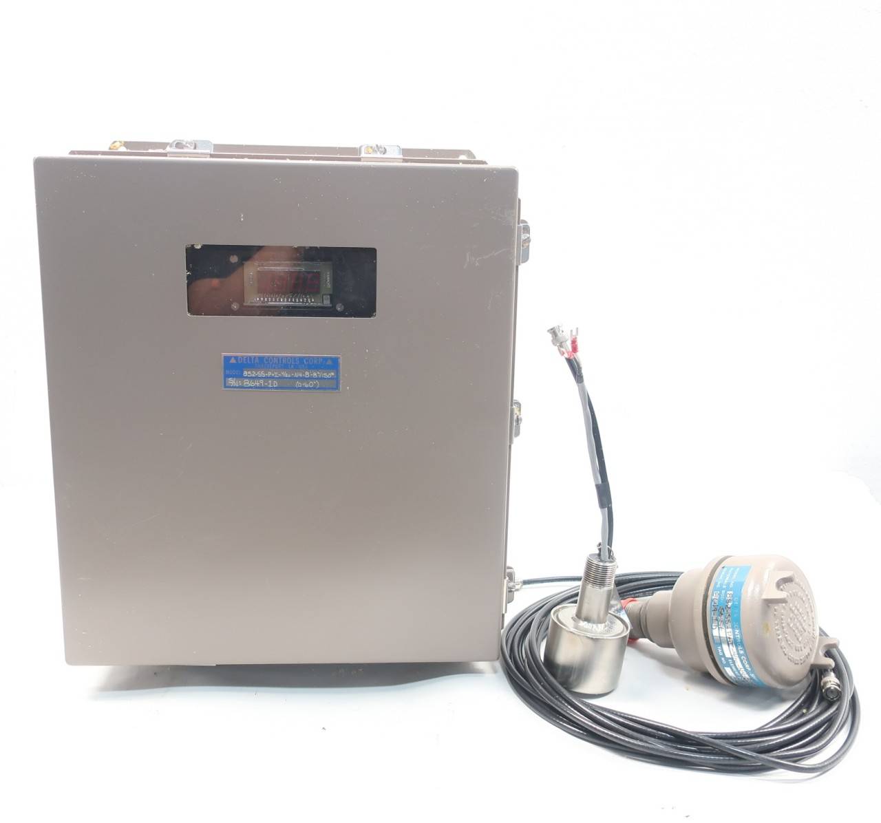 Delta Controls Corp 852-SS-P+I-4/20-N4-8-8/150# Ultrasonic Level ...