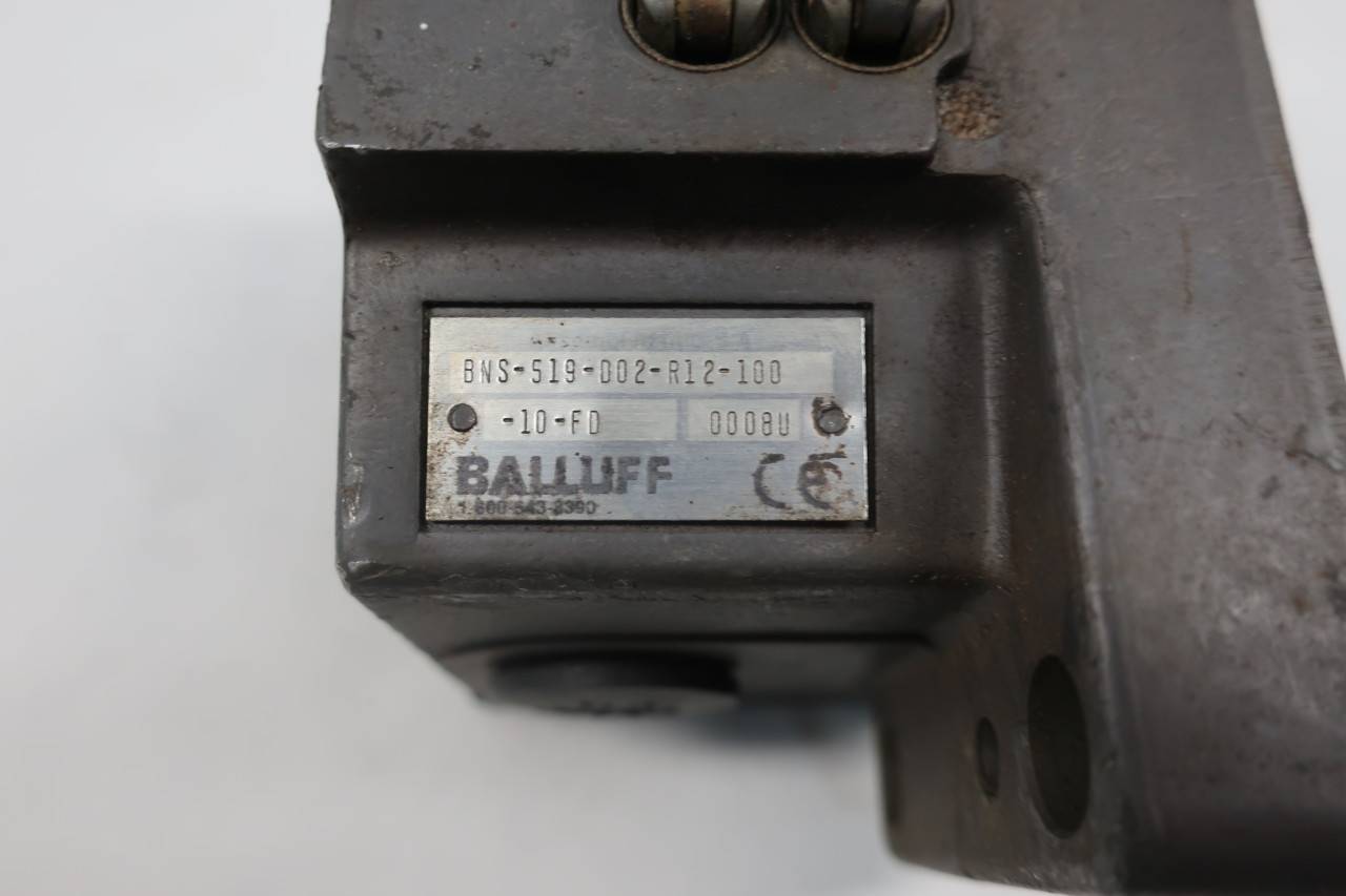 Balluff BNS-519-D02-R12-100-10 Limit Switch  NEW