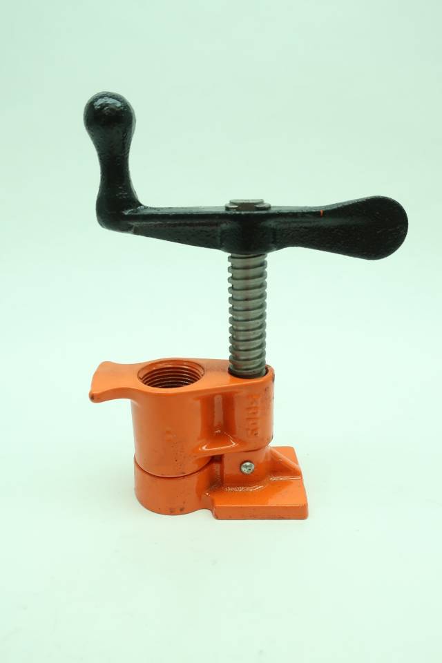 PONY 50 PIPE CLAMP FIXTURE 3/4IN D647745