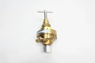 CIRCLE SEAL SR800B33112 PNEUMATIC REGULATOR 3600PSI 1/2IN NPT