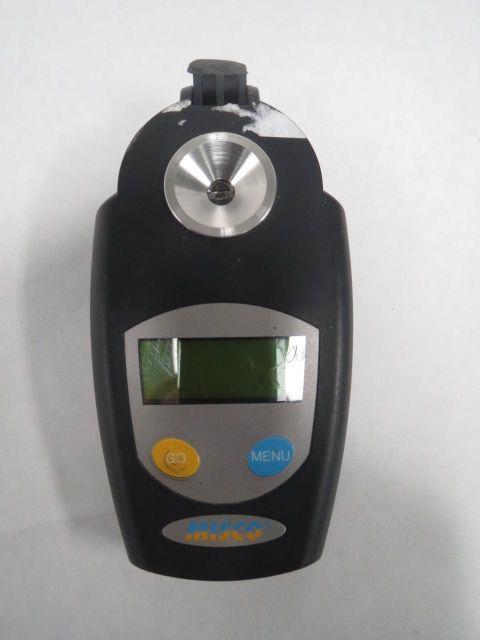 MISCO PA201 PALM ABBE DIGITAL REFRACTOMETER DISPLAY HANDHELD B201948