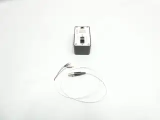 OMEGA CL-301 THERMOCOUPLE SIMULATOR 500C
