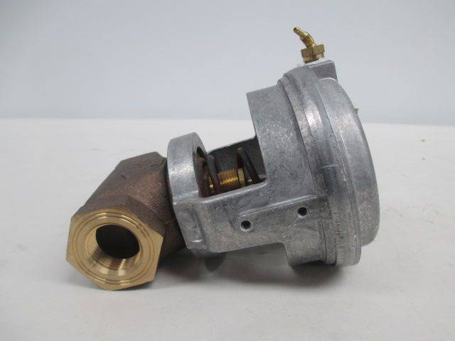 JOHNSON CONTROLS V-3000-8011 PNEUMATIC ACTUATOR BRASS GLOBE VALVE D227236