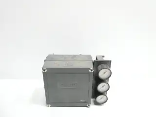 FISHER 3582G PNEUMATIC VALVE POSITIONER 3-15PSI