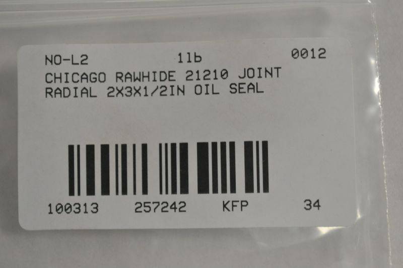 LOT OF 2 CHICAGO RAWHIDE CR 24863 NEW OIL SEALS JOINT RADIAL CR24863