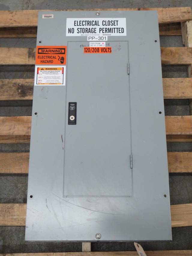 WESTINGHOUSE PRL1 30CT PANEL BOARD 225A AMP 208/120VAC CIRCUIT BREAKER