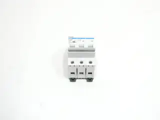 FMX MCB1-4D-3P-D32 CIRCUIT BREAKER 3P 32A AMP 480V-AC