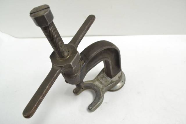 SNAP-ON CG-60-4 STEERING WHEEL PULLER NARROW FORK B279092