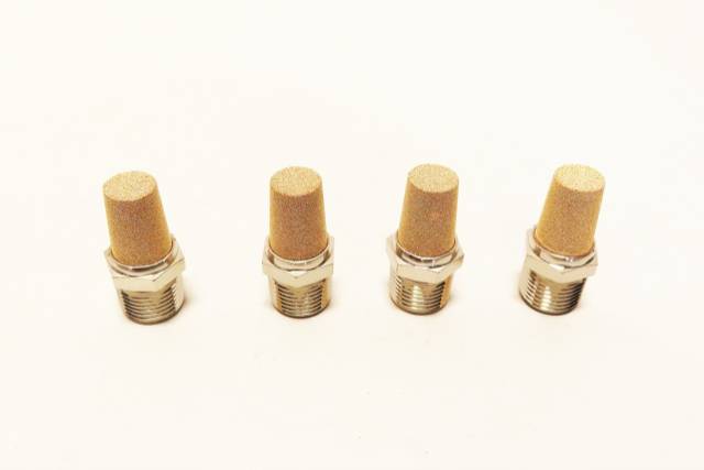 LOT OF 4 NUMATICS P4MN 1/2IN NPT AIR PNEUMATIC MUFFLER SILENCER R717097
