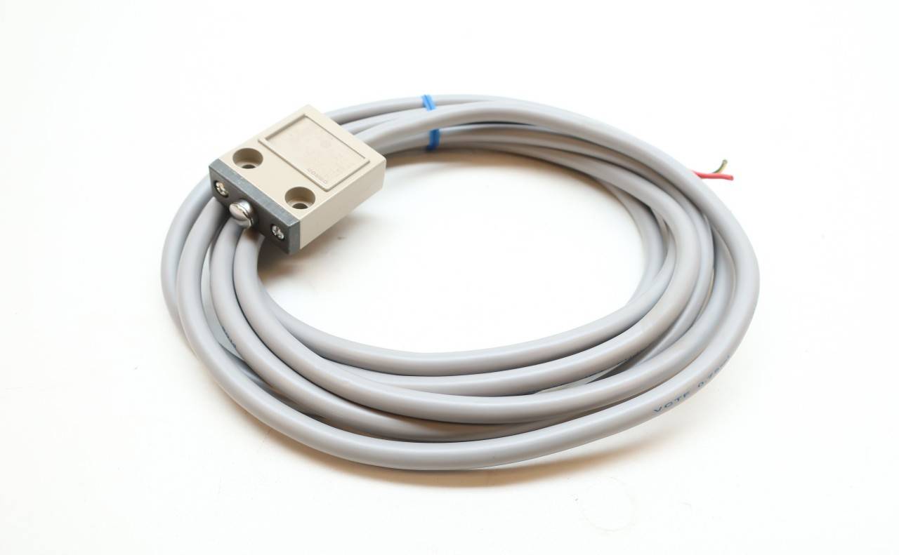 Omron D4C1201 Corded 250vac Limit Switch