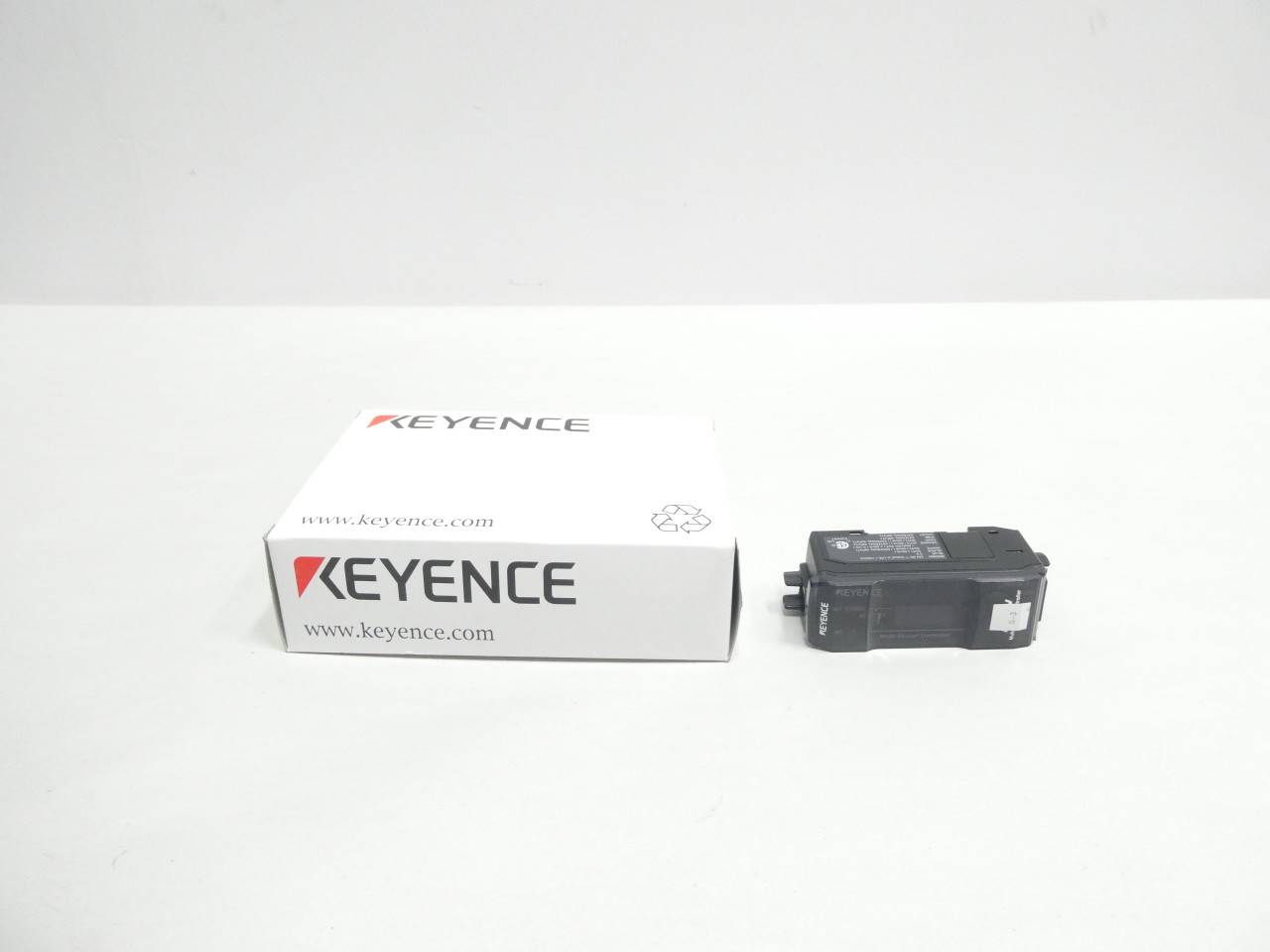 Keyence MU-N11 Multi Sensor Controller 24v-dc