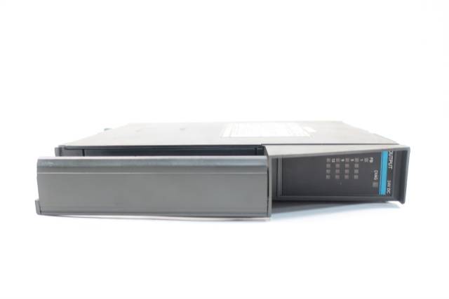 GIDDINGS LEWIS 502-03549-00R3 PIC900 PROGRAMMABLE OUTPUT MODULE 24V-DC