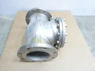 WARREN 3156 STAINLESS FLANGED CHECK VALVE 8IN 150