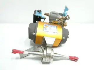 WORCESTER CONTROLS K6961A PNEUMATIC STAINLESS BALL VALVE 3/8IN
