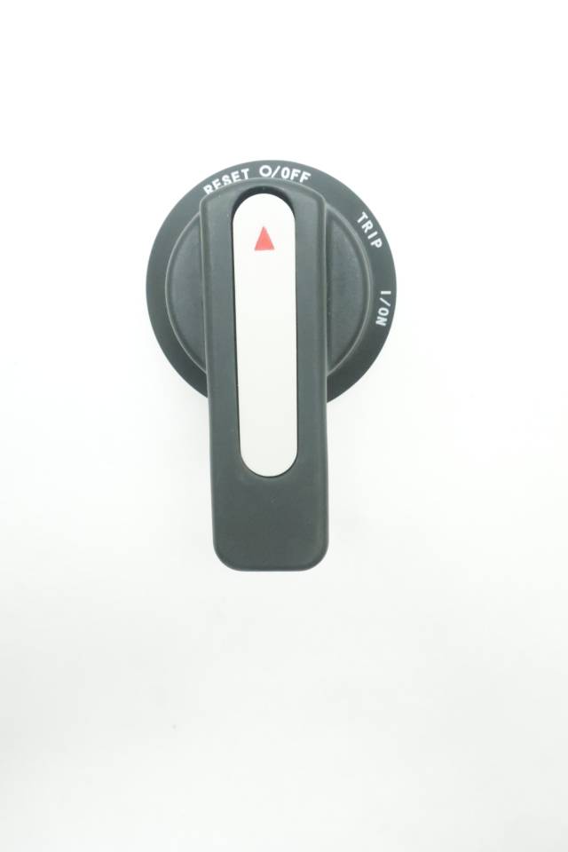 DISCONNECT SWITCH HANDLE ON/OFF/TRIP/RESET D637467