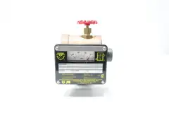 UFM MN-BSF150LMV-10-32V1.0-A1NR-ST FLOW METER 0-150LPM 1-1/4IN NPT