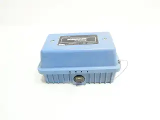 ROSEMOUNT ANALYTICAL 23555-00 JUNCTION BOX