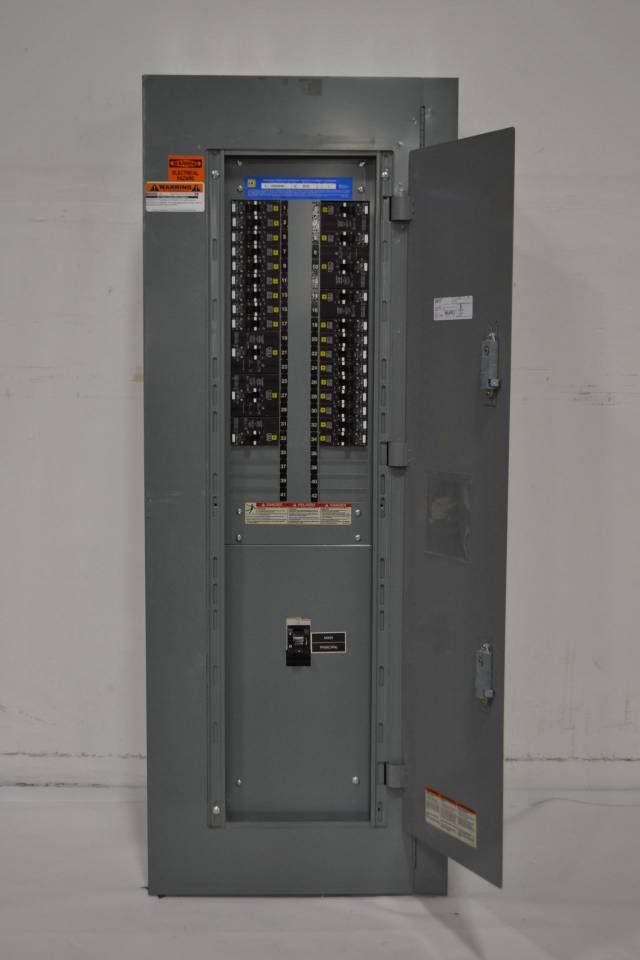 SQUARE D 12182482240010001 PANEL BOARD 150A 208Y/120VAC CIRCUIT BREAKER D302545