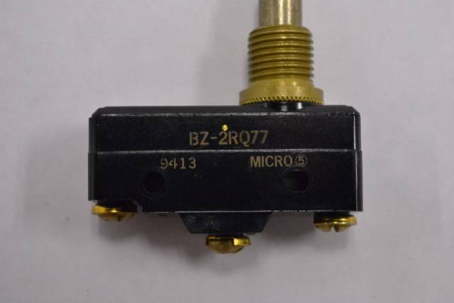 HONEYWELL BZ-2RQ77 MICRO SWITCH LIMIT SWITCH 480V-AC 1/2HP 15A B311938