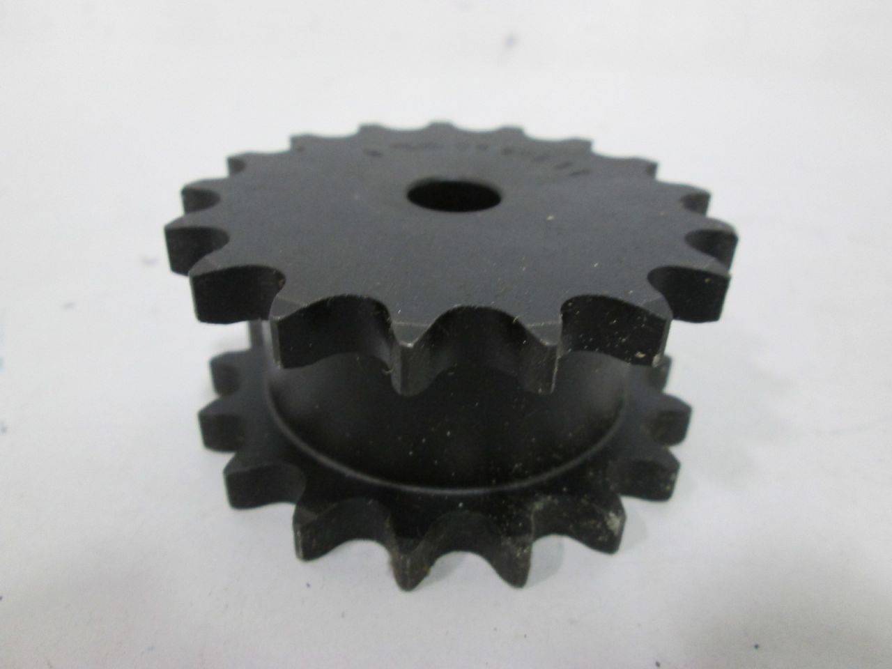 1/2 in Stock Bore Sprocket Steel Martin Sprocket & Gear DS40A17 17 Teeth 40/1/2 in Rough Stock Bore 
