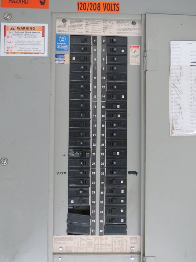 WESTINGHOUSE PRL1 35X20A1P BREAKER 225A AMP 120/208V DISTRIBUTION PANEL