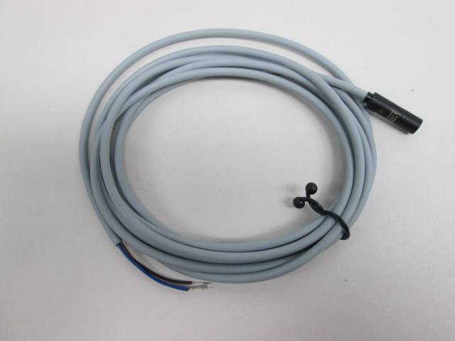 FESTO SMEO-4-K-LED-24-B 164595 REED SWITCH SENSOR D316672