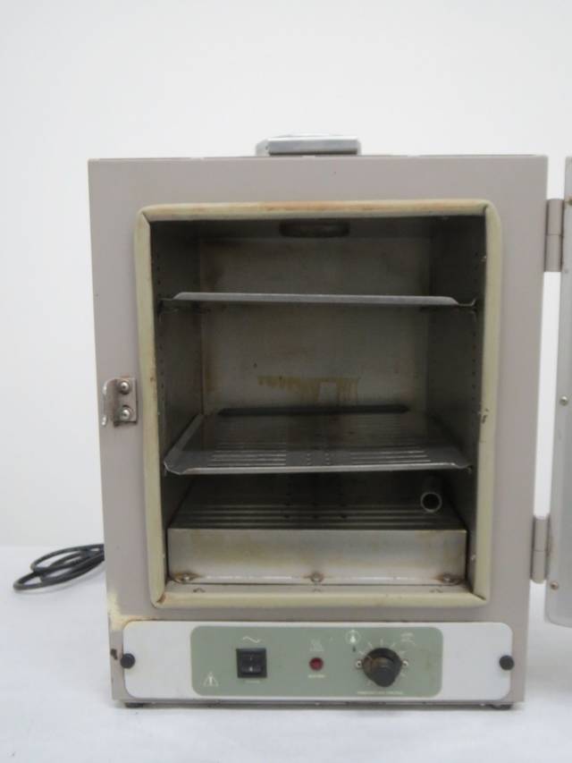 VWR SHELDON 1300U 600W LAB BENCHTOP GRAVITY CONVECTION OVEN 319964