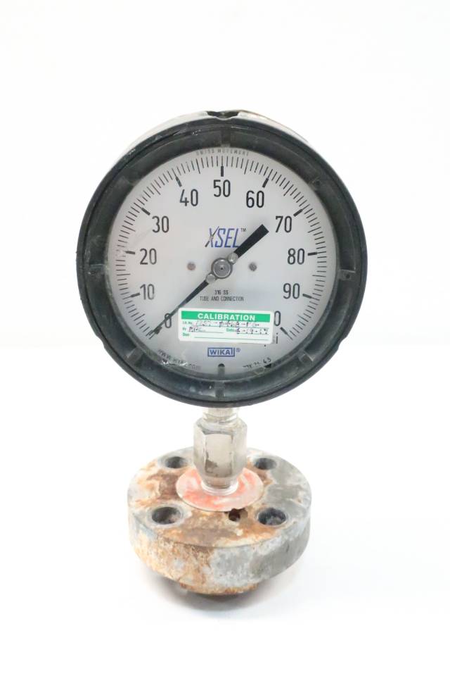 WIKA 23X.34 4.5 XSEL PRESSURE GAUGE W/ DIAPHRAGM SEAL 0100PSI D625393