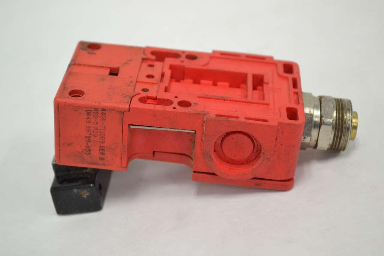 ALLEN BRADLEY 440K-T11089 GUARDMASTER TROJAN 5 SAFETY INTERLOCK SWITCH ...