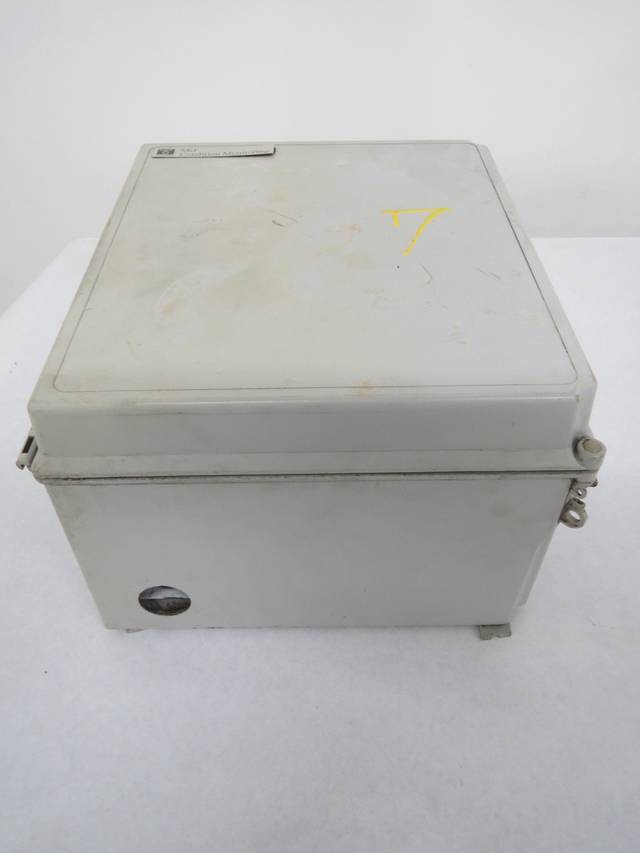 HOFFMAN A14128CHQRFG FIBERGLASS 14X12X8 IN ELECTRICAL ENCLOSURE B355999