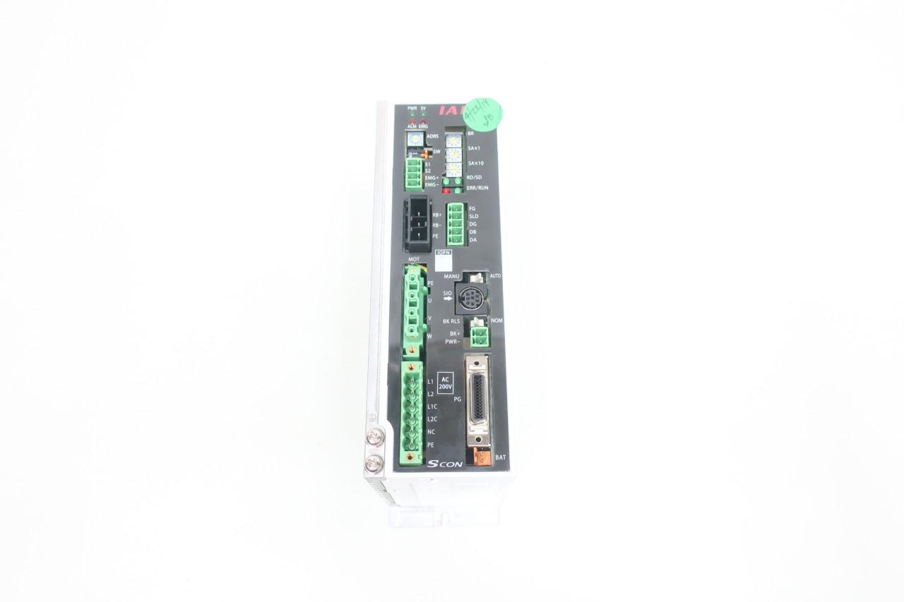 IAI SCON-C-100A-CC-0-2 3PH 200-230V-AC ROBOT CONTROLLER