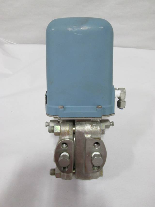 FOXBORO 13AMS2 315PSI 0250INH2O DIFFERENTIAL PRESSURE TRANSMITTER