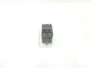 POTTER BRUMFIELD W92-X112-15 MINIATURE CIRCUIT BREAKER 2P 15A AMP 277V-AC