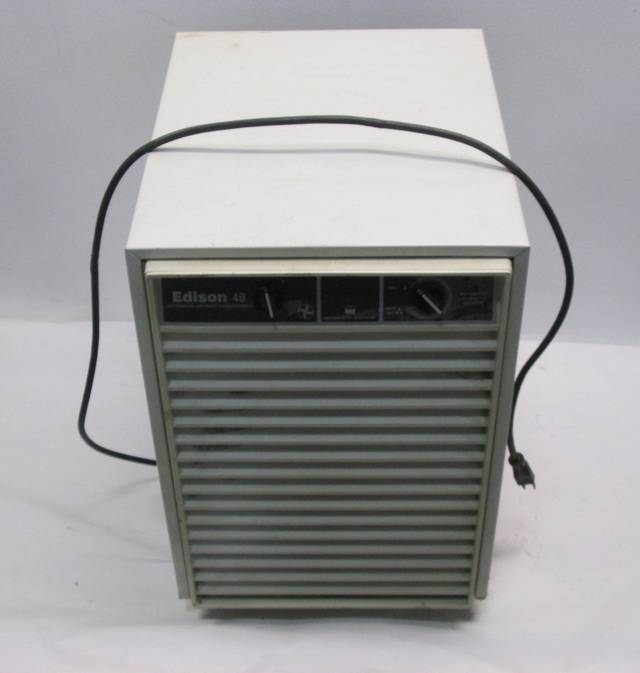 EDISON DHE40WG 40 AUTOMATIC DEFROST DEHUMIDIFIER 120VAC D391702