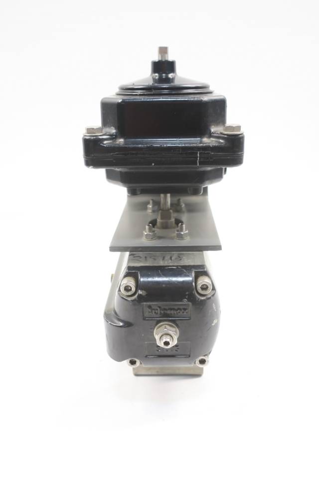 AUTOMAX S85SR10 PNEUMATIC VALVE ACTUATOR W/ NXL21000 ULTRASWITCH D599353