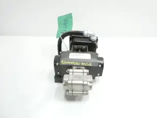 FPS 88R 9650-0240-2001-1112-0012 SR88 PNEUMATIC STAINLESS BALL VALVE 1IN NPT