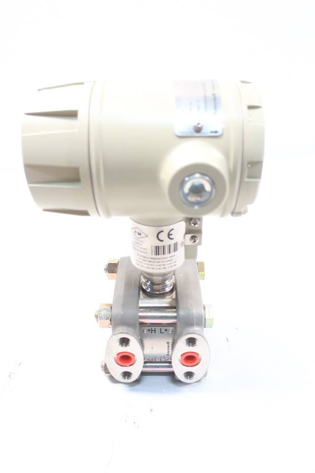 HONEYWELL ST3000 05INH2O DIFFERENTIAL PRESSURE TRANSMITTER D642534