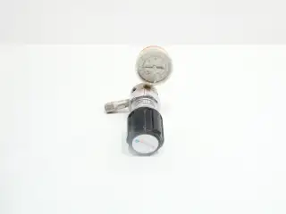 AIR LIQUIDE 4222311-330 GAS REGULATOR