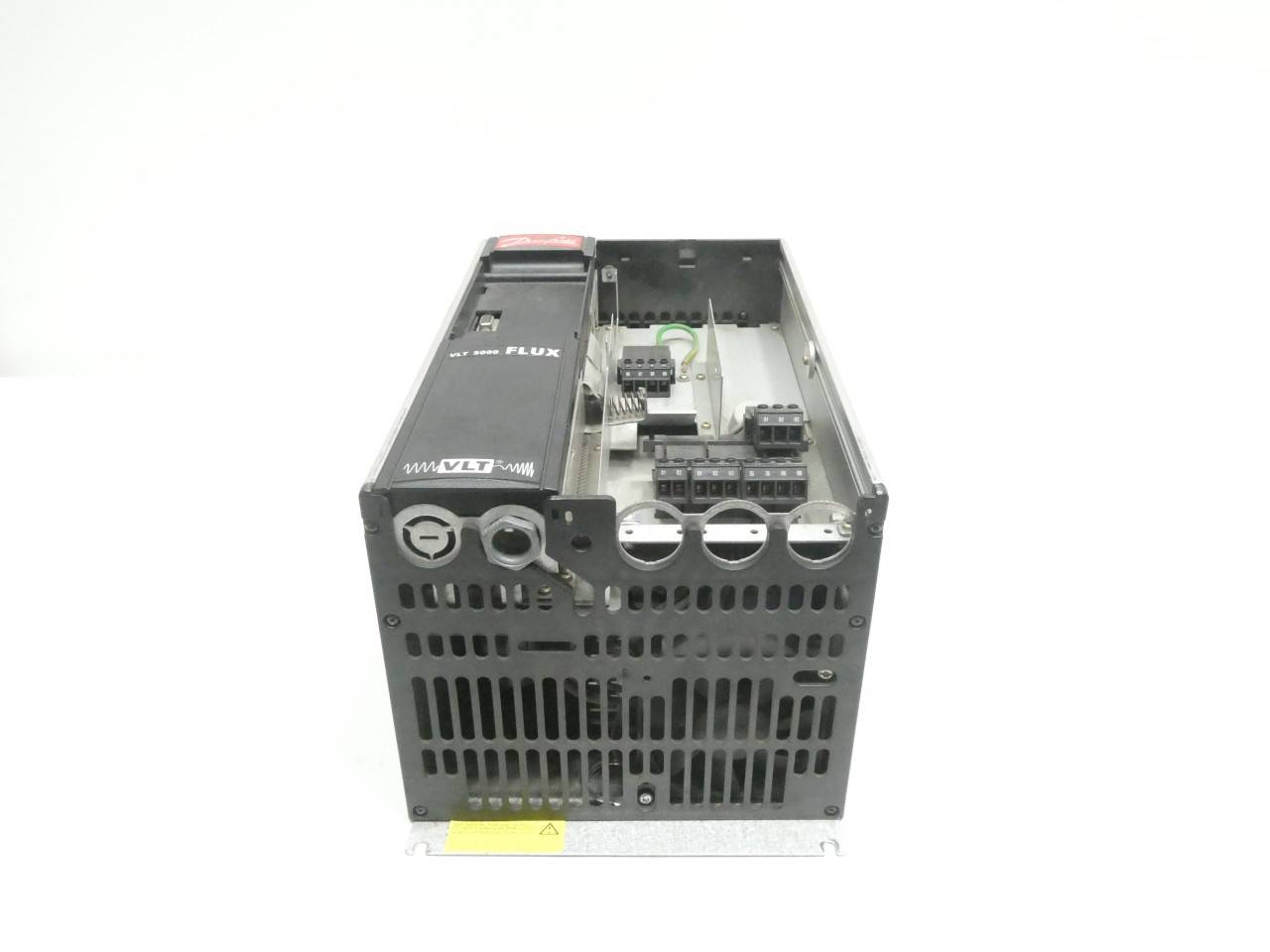 direktør Bageri opskrift DANFOSS VLT5008FT5CN1SBR3D0F10A00C0 380-500V-AC 0.1-1000HZ 0-500V-AC  7-1/2HP AC VFD DRIVE