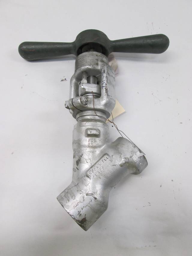 ROCKWELLEDWARD B36124 UNIVALVE 11/4IN SOCKET WELD GLOBE VALVE D407355